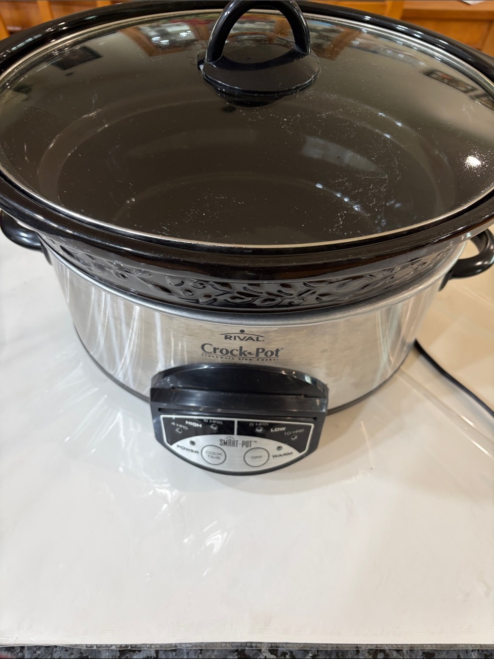 Rival 5 quart Electric Slow Cooker with Black Glass Lid - Multi-Use Cooker